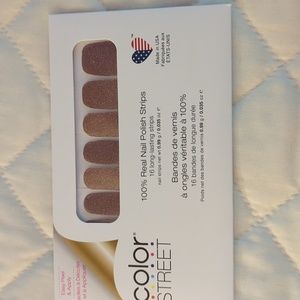 Color Street nail polish strips